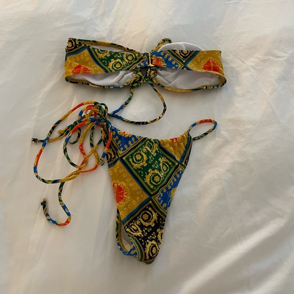 Bandeau Bikini - Picture 2 of 2